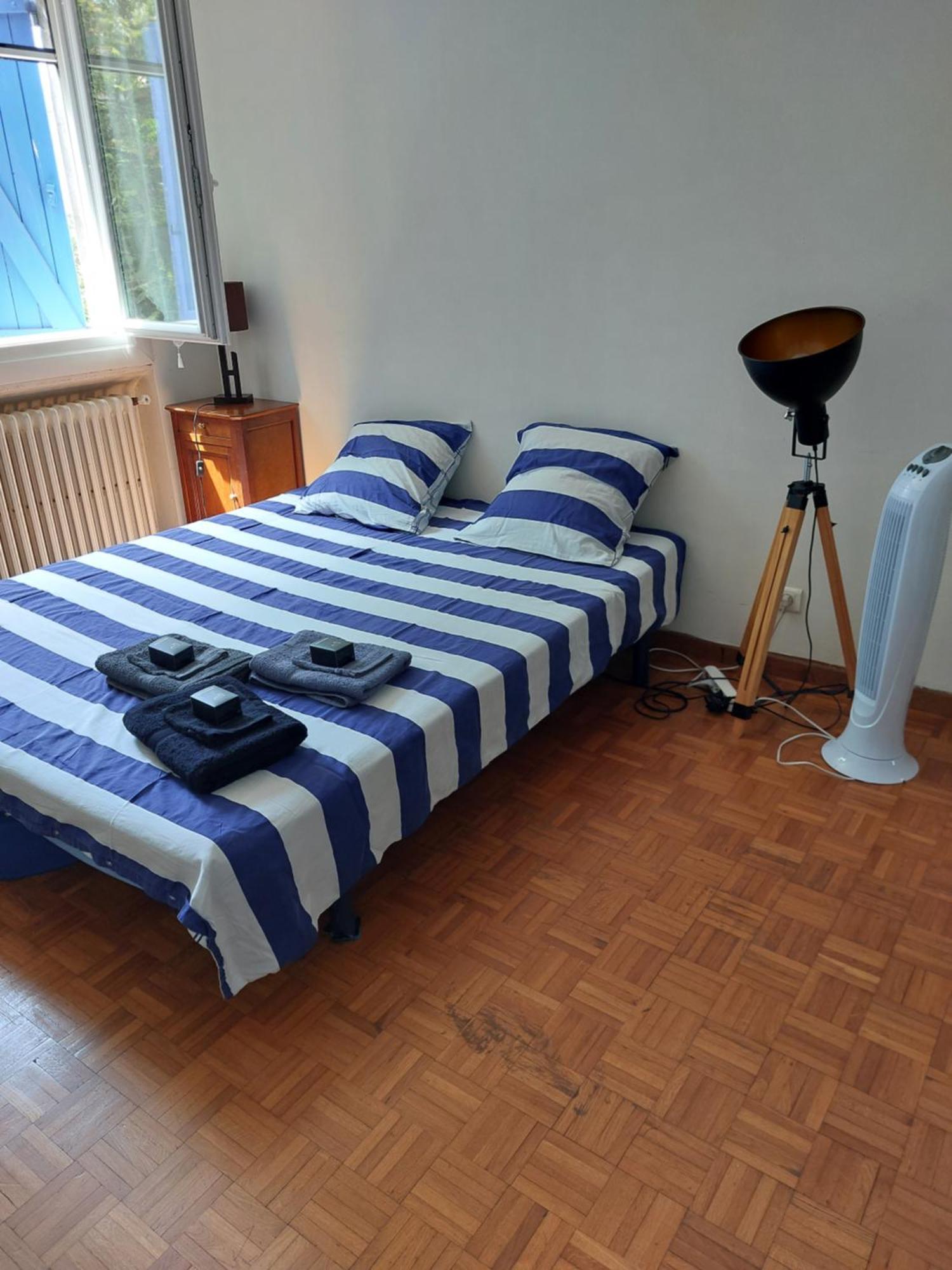 Chambre Dans Villa Marselha Exterior foto